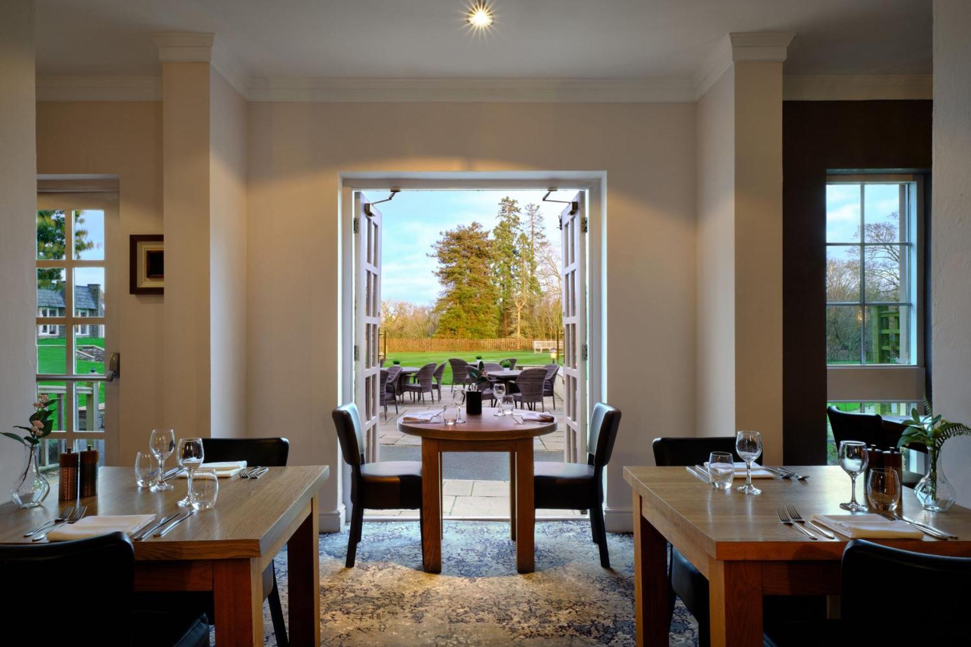 Delta Hotels By Marriott St Pierre Country Club Chepstow Esterno foto