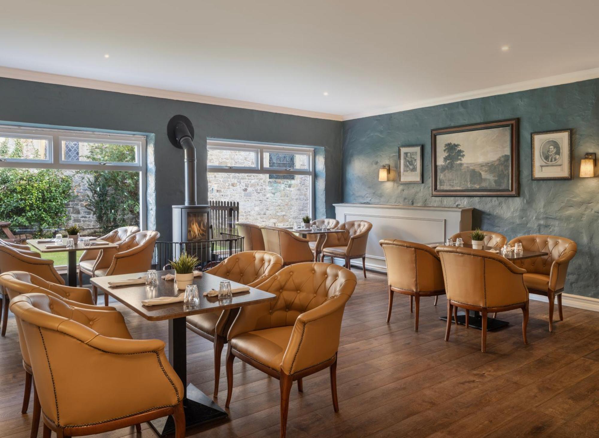 Delta Hotels By Marriott St Pierre Country Club Chepstow Esterno foto