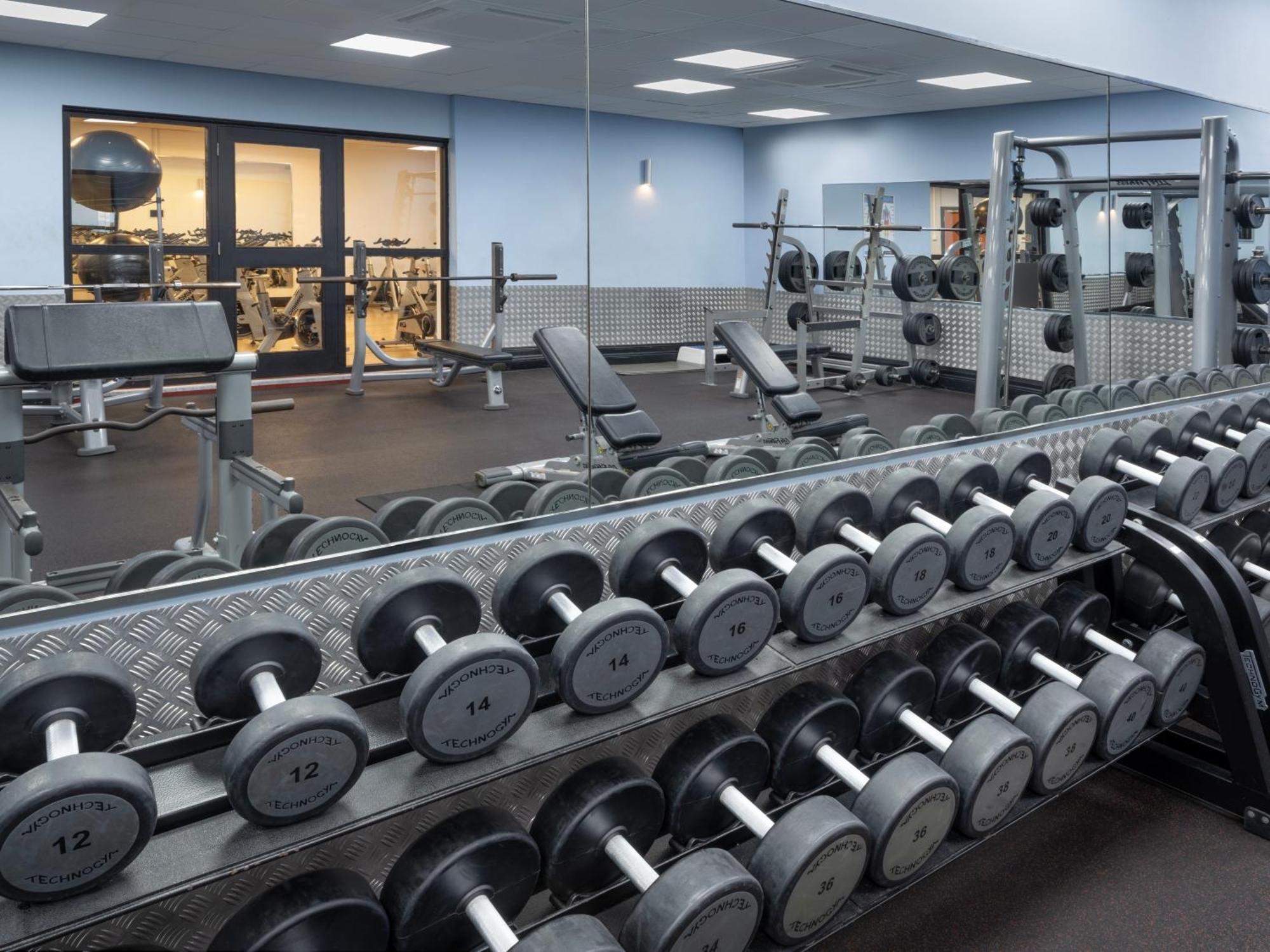Delta Hotels By Marriott St Pierre Country Club Chepstow Esterno foto