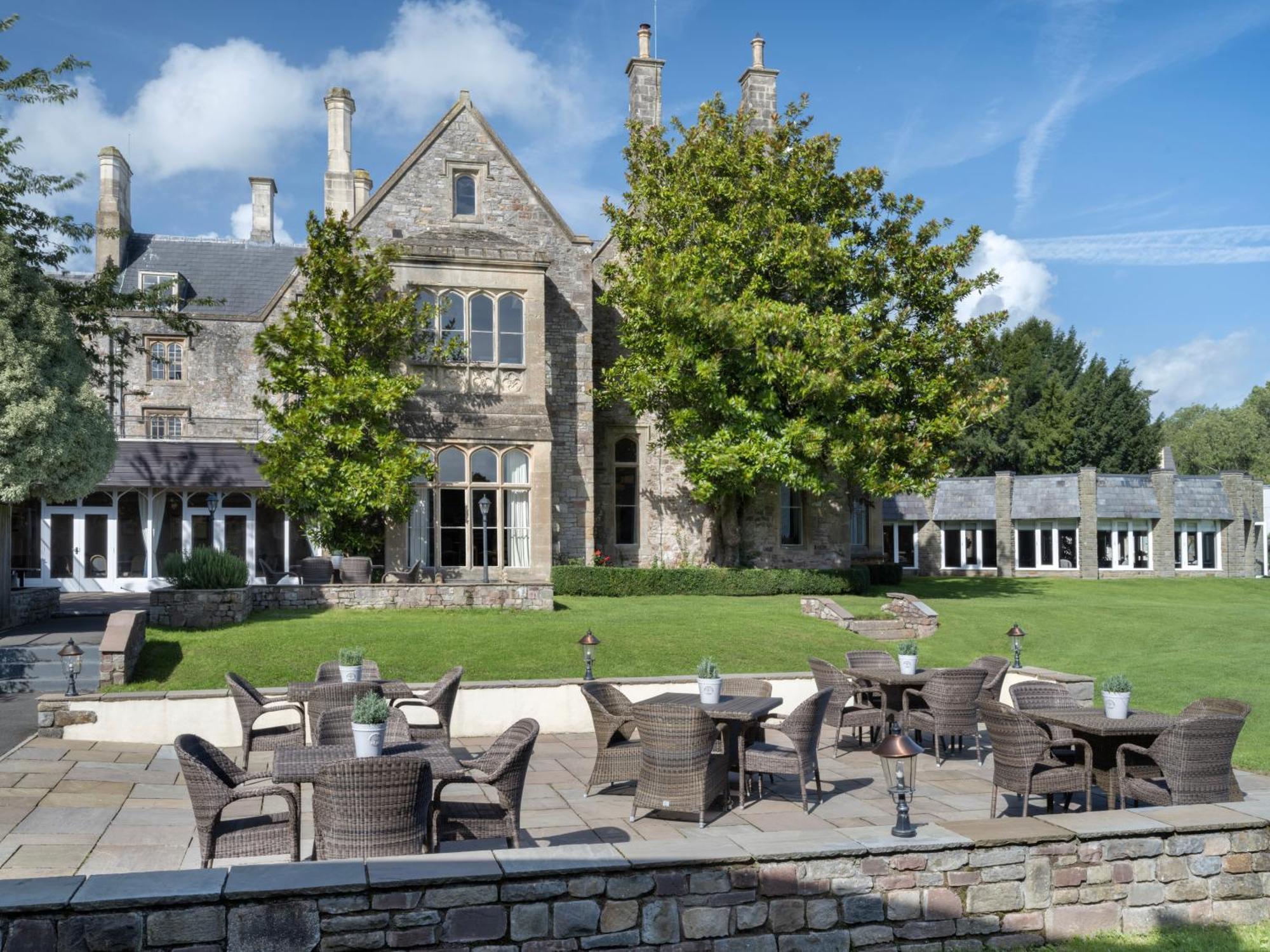 Delta Hotels By Marriott St Pierre Country Club Chepstow Esterno foto