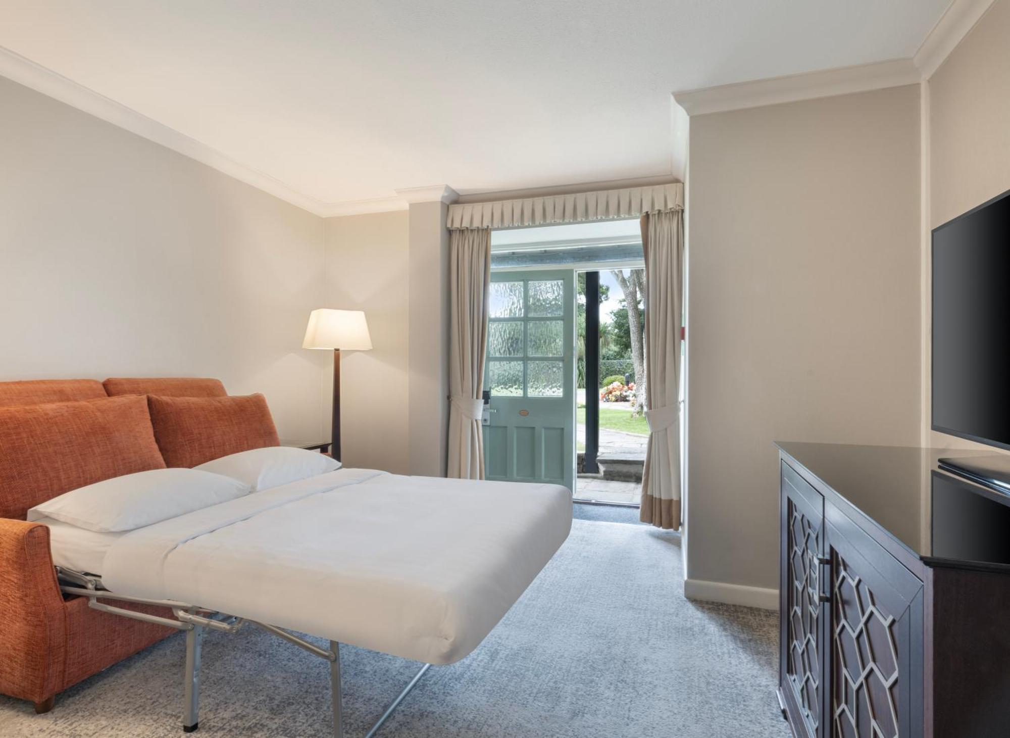 Delta Hotels By Marriott St Pierre Country Club Chepstow Esterno foto