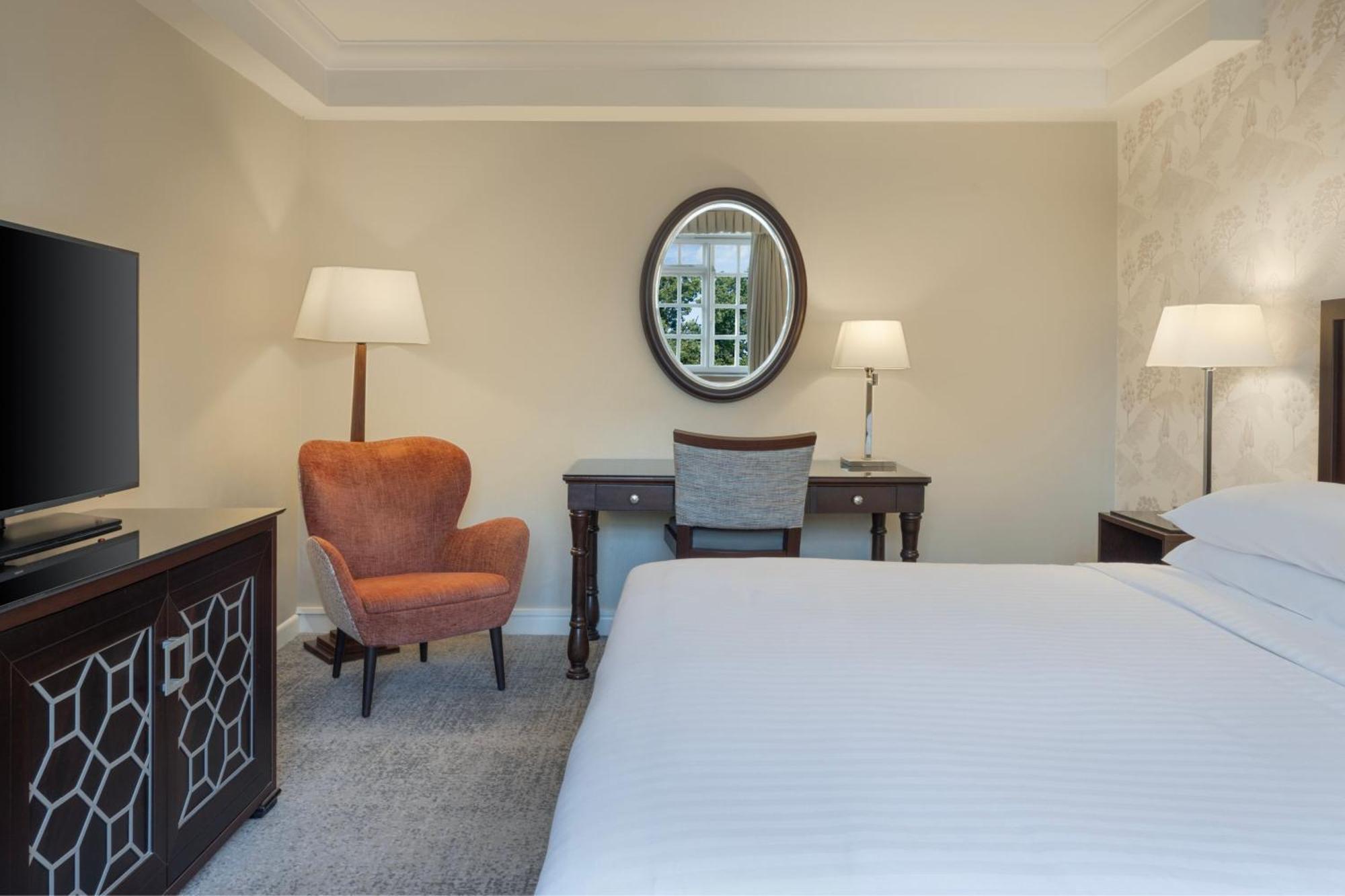 Delta Hotels By Marriott St Pierre Country Club Chepstow Esterno foto