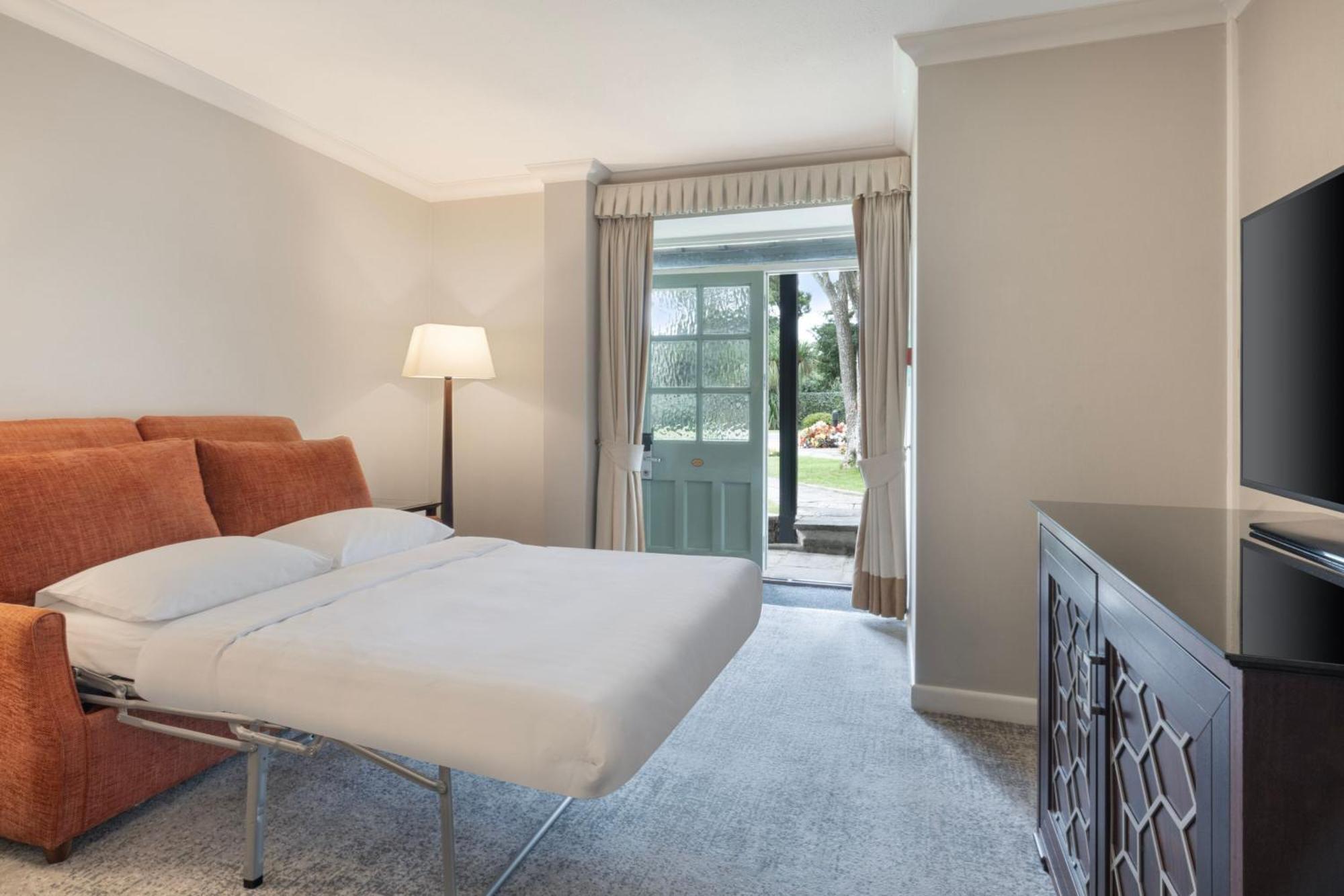 Delta Hotels By Marriott St Pierre Country Club Chepstow Esterno foto