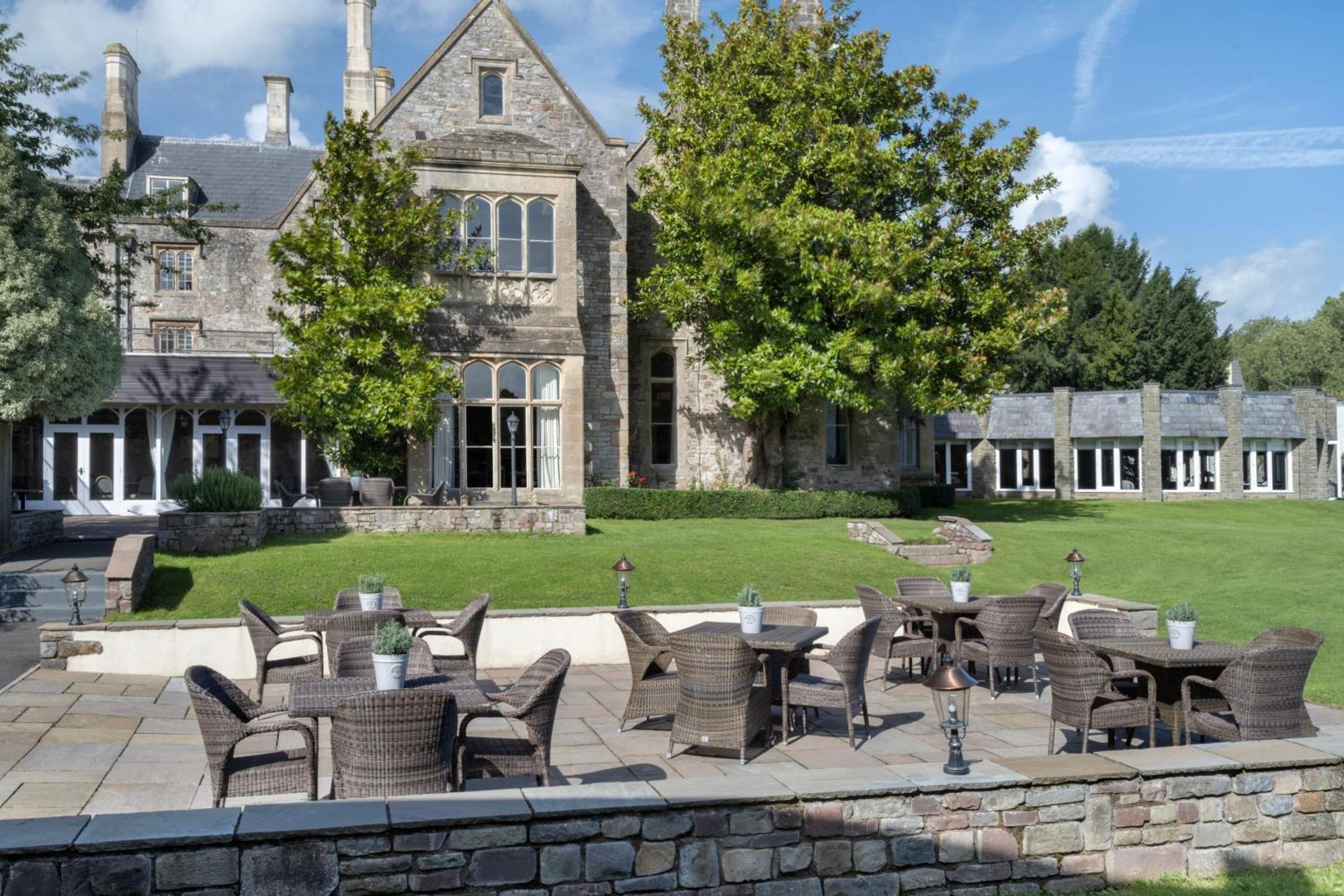 Delta Hotels By Marriott St Pierre Country Club Chepstow Esterno foto